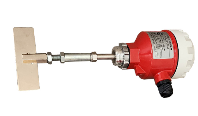 Cảm biến báo mức chất rắn dạng xoay